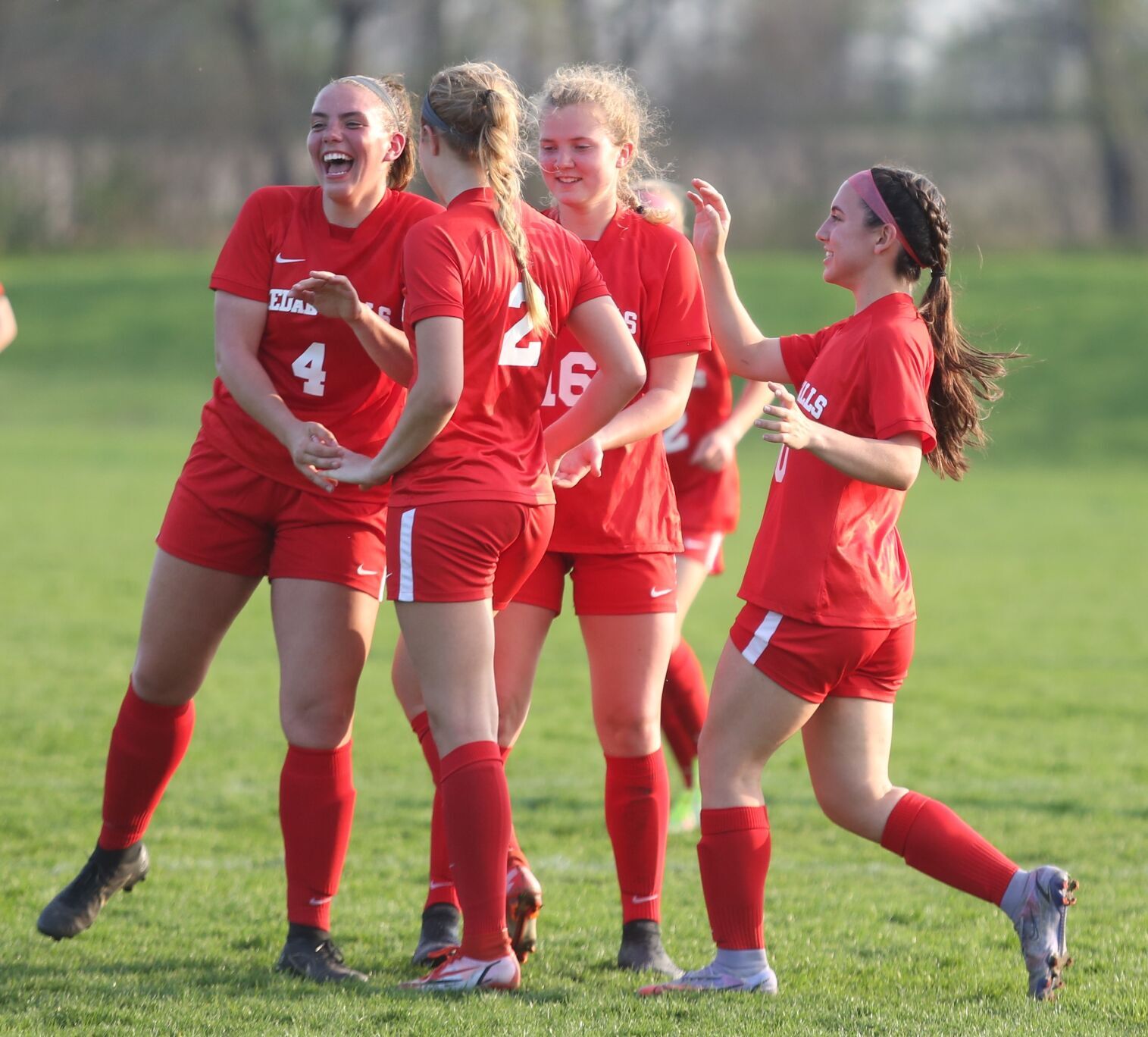 051022-spt-CF G Soccer 4
